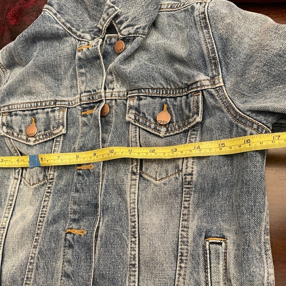 Gap Denim Jacket - Picture 6 of 6